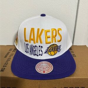 New Los Angeles Lakers Toss Up White/Purple - Mitchell & Ness 2004 All Star